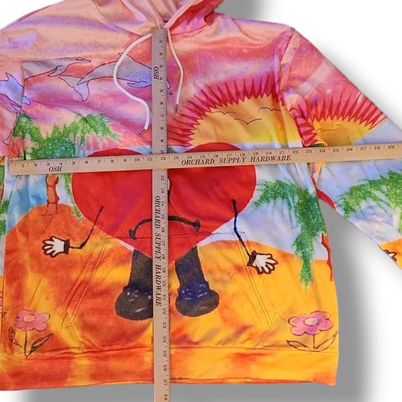 XXL, Heart Dolphin Unisex Hoodie, Bad Bunny Pullover Sweater Wrap Around Graphic - Picture 6 of 6